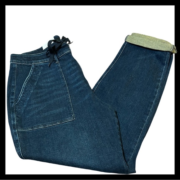 Judy Blue Tie Waist Jeans!!